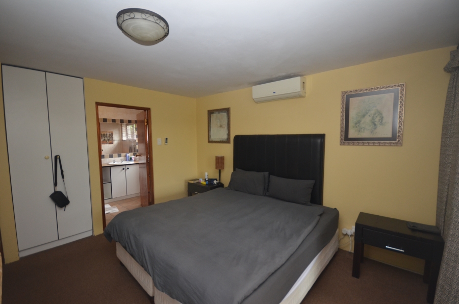 9 Bedroom Property for Sale in Nahoon Eastern Cape